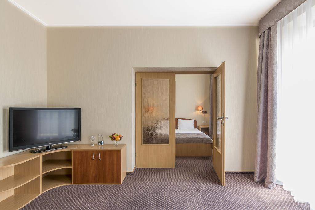 Mariot Medical Center Hotel Truskavets Exterior foto